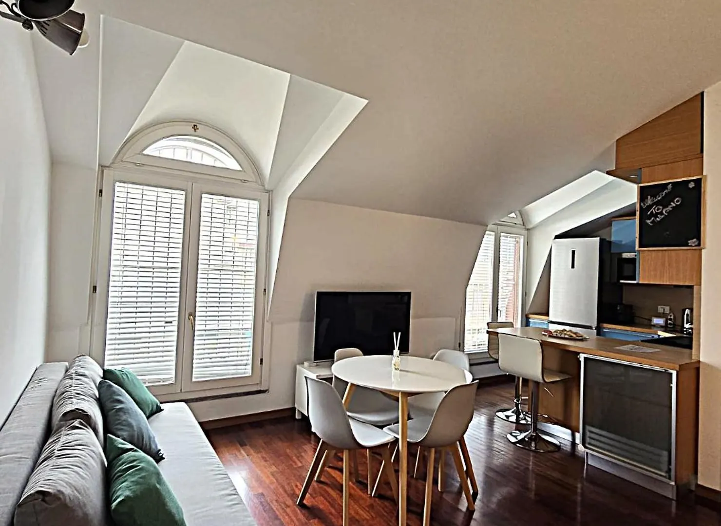 Urban Attic Isola District Appartement Milaan 0*,